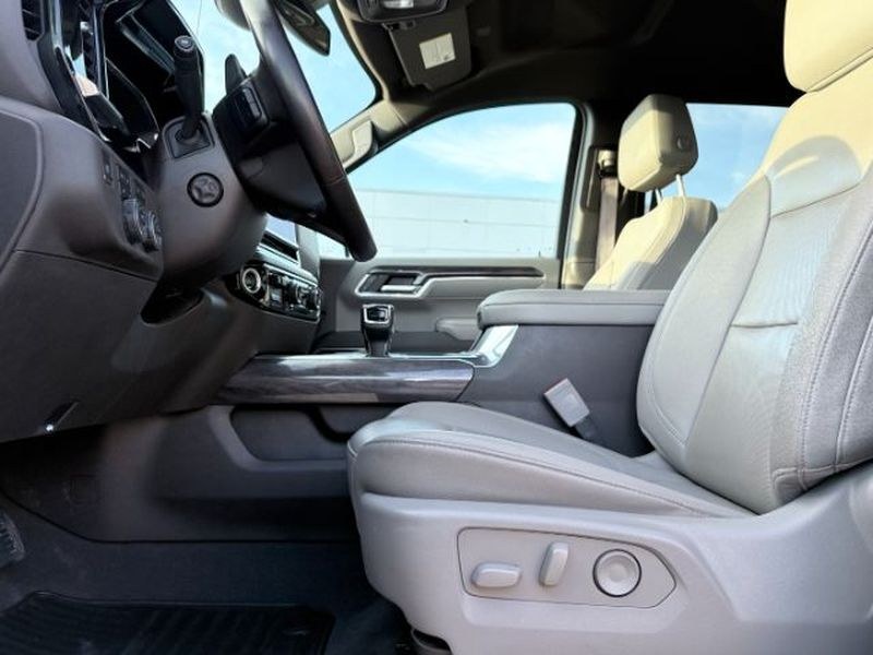 2024 GRAY /Jet Black Chevrolet Silverado LTZ (1GCUDGEDXRZ) with an V8, 5.3L engine, 10-speed automatic transmission, located at 1175 N Woodruff Ave, Idaho Falls, ID, 83401, 43.506901, -111.999657 - <b>Vehicle Details</b><br>Find capability, comfort, and premium style in this pre-owned 2024 Chevrolet Silverado 1500 LTZ 4WD, now available in Idaho Falls, ID. Powered by a V8, 5.3L gasoline engine, this Chevrolet Silverado delivers confident performance for towing, hauling, and everyday driving. T- Photo#13