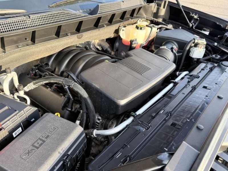 2024 GRAY /Jet Black Chevrolet Silverado LTZ (1GCUDGEDXRZ) with an V8, 5.3L engine, 10-speed automatic transmission, located at 1175 N Woodruff Ave, Idaho Falls, ID, 83401, 43.506901, -111.999657 - <b>Vehicle Details</b><br>Find capability, comfort, and premium style in this pre-owned 2024 Chevrolet Silverado 1500 LTZ 4WD, now available in Idaho Falls, ID. Powered by a V8, 5.3L gasoline engine, this Chevrolet Silverado delivers confident performance for towing, hauling, and everyday driving. T- Photo#28
