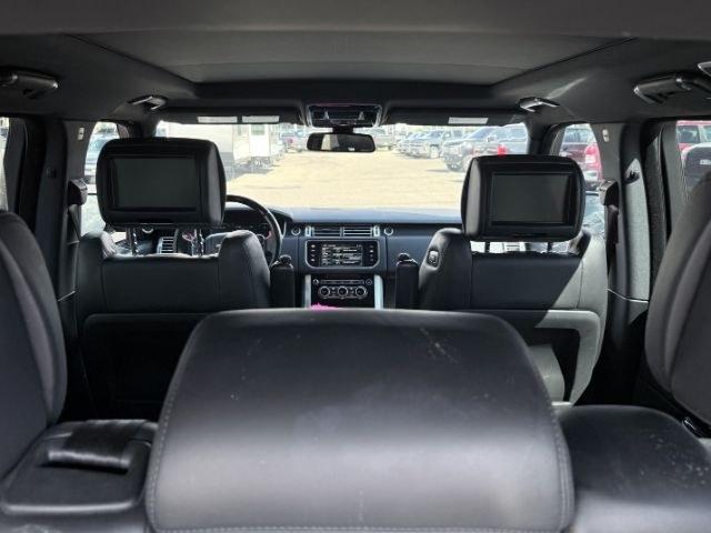 2015 BLACK /Ebony/Ebony/Ebony/Cirrus Land Rover Range Rover (SALGS2TF2FA) with an 5L V-8 gasoline direct injection engine, Automatic transmission, located at 1175 N Woodruff Ave, Idaho Falls, ID, 83401, 43.506901, -111.999657 - At Timberline Auto, finding a great deal on your next vehicle is always easy! Our experienced sales staff goal is to help find you the right vehicle at the right price! Our knowledgeable finance department has options for almost any credit score. We offer extended service contract options to prot- Photo#35