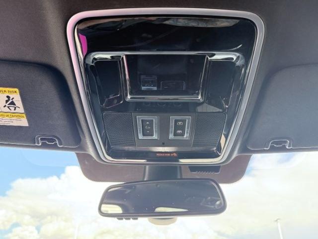 2015 BLACK /Ebony/Ebony/Ebony/Cirrus Land Rover Range Rover (SALGS2TF2FA) with an 5L V-8 gasoline direct injection engine, Automatic transmission, located at 1175 N Woodruff Ave, Idaho Falls, ID, 83401, 43.506901, -111.999657 - At Timberline Auto, finding a great deal on your next vehicle is always easy! Our experienced sales staff goal is to help find you the right vehicle at the right price! Our knowledgeable finance department has options for almost any credit score. We offer extended service contract options to prot- Photo#49