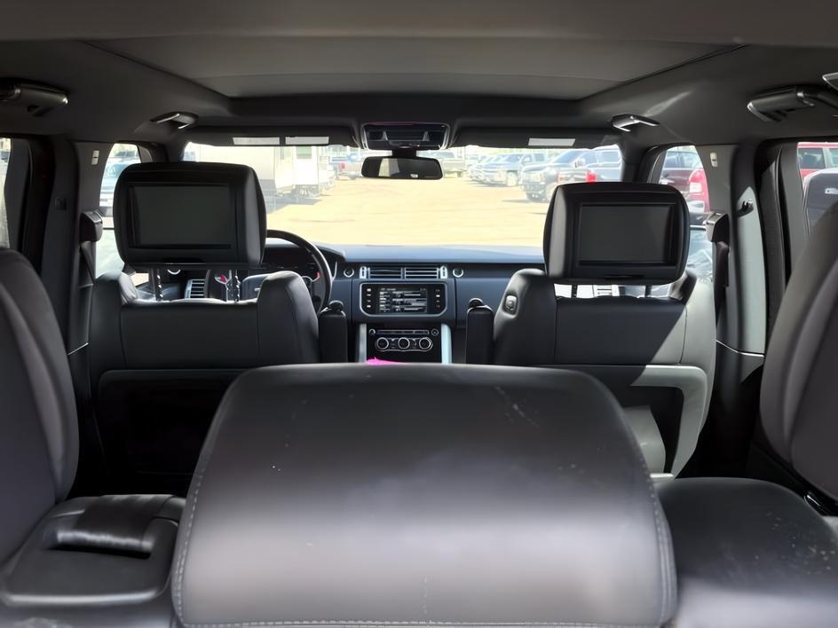 2015 BLACK /Ebony/Ebony/Ebony/Cirrus Land Rover Range Rover (SALGS2TF2FA) with an 5L V-8 gasoline direct injection engine, Automatic transmission, located at 1175 N Woodruff Ave, Idaho Falls, ID, 83401, 43.506901, -111.999657 - At Timberline Auto, finding a great deal on your next vehicle is always easy! Our experienced sales staff goal is to help find you the right vehicle at the right price! Our knowledgeable finance department has options for almost any credit score. We offer extended service contract options to prot- Photo#6