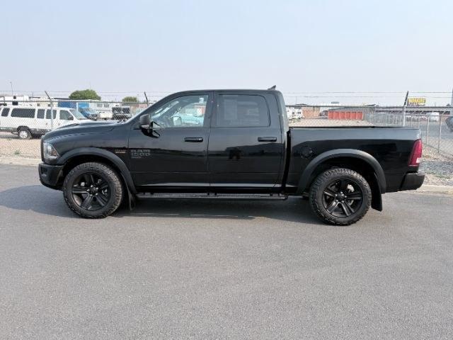 2022 BLACK /Black Ram 1500 Classic (1C6RR7LT8NS) with an HEMI 57L V-8 variable valve control engine, Automatic transmission, located at 1175 N Woodruff Ave, Idaho Falls, ID, 83401, 43.506901, -111.999657 - At Timberline Auto, finding a great deal on your next vehicle is always easy! Our experienced sales staff goal is to help find you the right vehicle at the right price! Our knowledgeable finance department has options for almost any credit score. We offer extended service contract options to prot- Photo#1