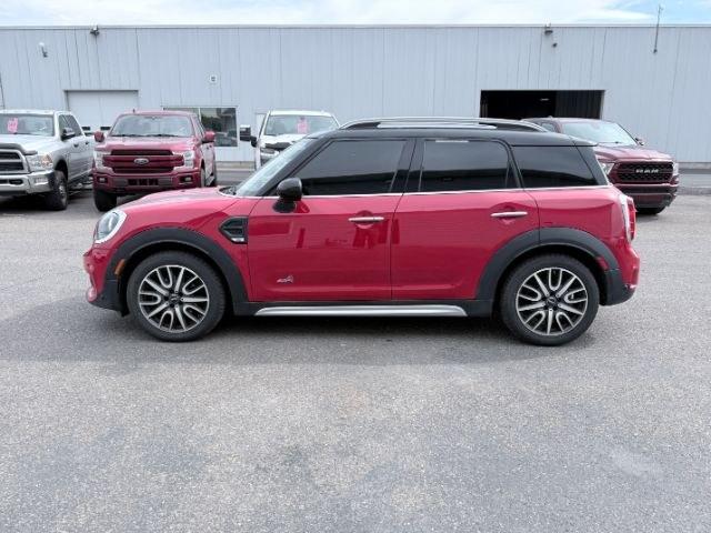 2017 RED /Carbon Black Mini Countryman (WMZYV5C36H3) with an 15L I-3 gasoline direct injection engine, Automatic transmission, located at 1175 N Woodruff Ave, Idaho Falls, ID, 83401, 43.506901, -111.999657 - At Timberline Auto, finding a great deal on your next vehicle is always easy! Our experienced sales staff goal is to help find you the right vehicle at the right price! Our knowledgeable finance department has options for almost any credit score. We offer extended service contract options to prot- Photo#28