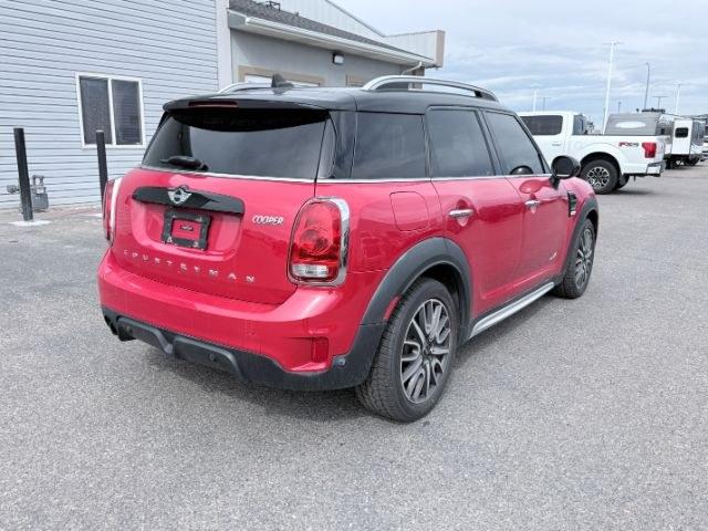 2017 RED /Carbon Black Mini Countryman (WMZYV5C36H3) with an 15L I-3 gasoline direct injection engine, Automatic transmission, located at 1175 N Woodruff Ave, Idaho Falls, ID, 83401, 43.506901, -111.999657 - At Timberline Auto, finding a great deal on your next vehicle is always easy! Our experienced sales staff goal is to help find you the right vehicle at the right price! Our knowledgeable finance department has options for almost any credit score. We offer extended service contract options to prot- Photo#34